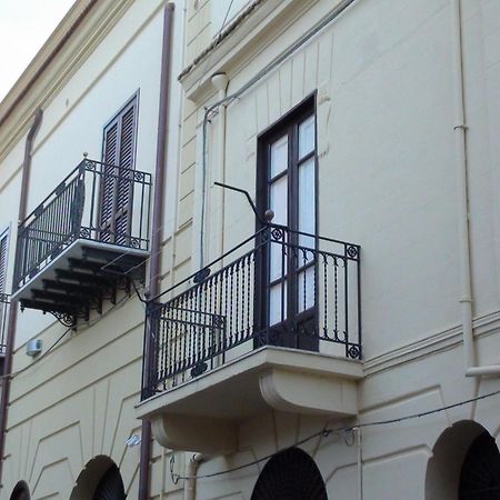 Aparthotel Residenza Le Zagare Castellammare del Golfo Zimmer foto